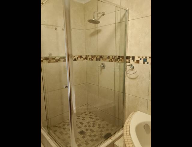 2 bed property to rent in SUNRIDGE
